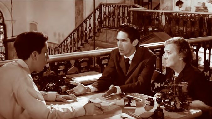 Fotograma del filme La muerte de un burócrata (1966).