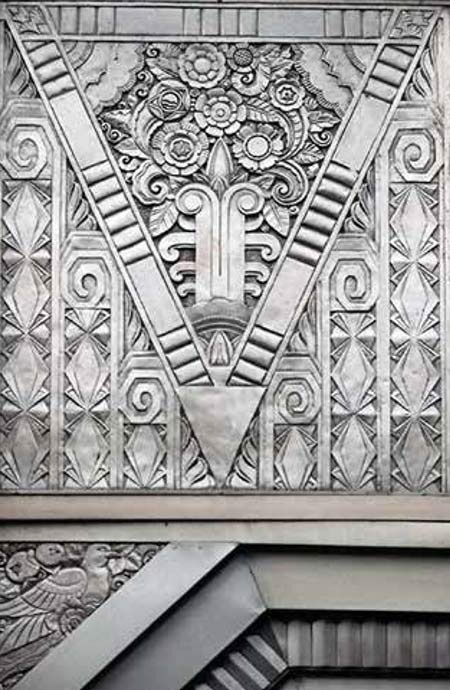 Ejemplo de elegancia y armonía arquitectónica. Edificio Bacardí, en La Habana Vieja.