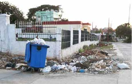 Basurero en 100 y 37, Marianao.